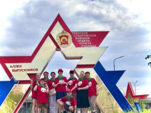 Участники инклюзивной творческой лаборатории "Изумрудный город" выступили на на XIII Инклюзивном фестивале  "Пасхальная радость" в Твери