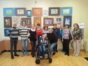 Выставка работ Рустама Янышева «Тюльпаны Дебюсси» открылась в Одинцовском городском доме культуры «Солнечный»