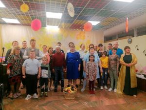 Международный день музыки отметили в инклюзивном клубе "Изумрудный город" 