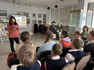 В Звенигородской городской библиотеке №1 состоялся литературный час «Герои Льва Толстого - в литературе и на экране»