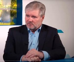 Режиссёр Максим Кузнецов в программе "Специальное интервью" рассказал о старте заявочной компании III Международного кинофестиваля  "День Победы"