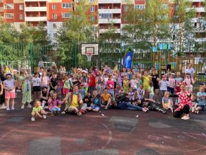 «Праздник двора»: Дом культуры «Дубки» зажёг в с. Юдино