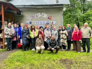 «Библиодача» в Новодарьинской библиотеке